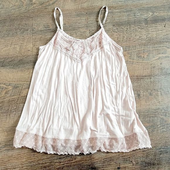 American Eagle Outfitters Tops American Eagle Cami Tank Top Light